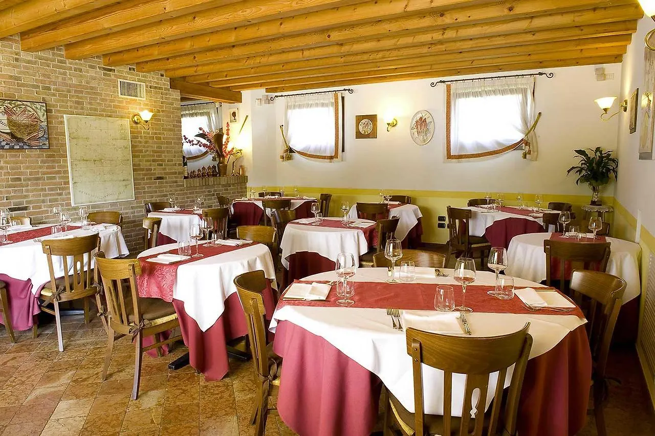 Hotel Osteria Alla Pasina Dosson Italy